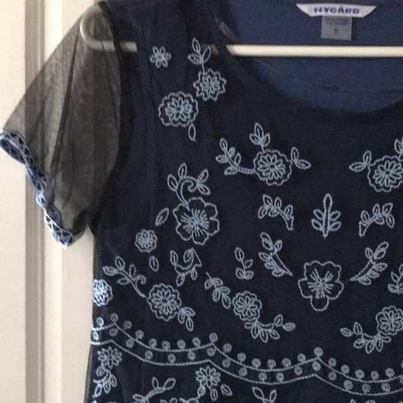 Top - Picture 3 of 3